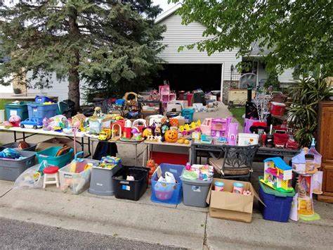 Yard Sales and Garage Sales in Rochester, Minnesota. . Garage sales in rochester mn